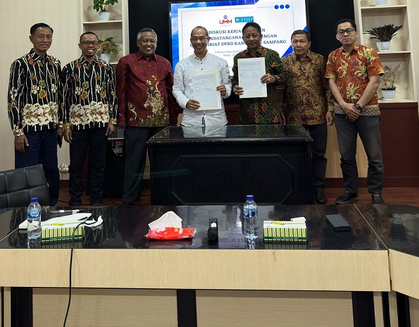 Tingkatkan Kerjasama, FISIP UMM dan Sekretariat DPRD Sampang Jalin MoA