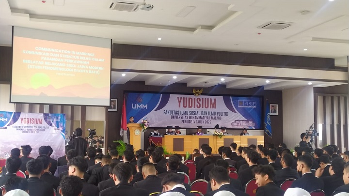 Gelar Yudisium, 249 Sarjana FISIP Siap Songsong Generasi Emas Indonesia