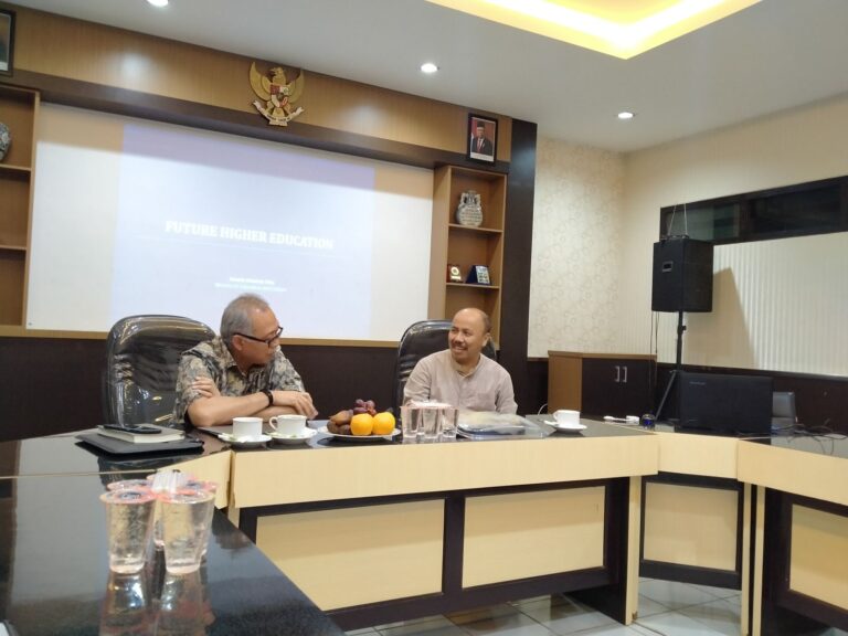 FISIP Harus Luluskan Sarjana Bisa Apa