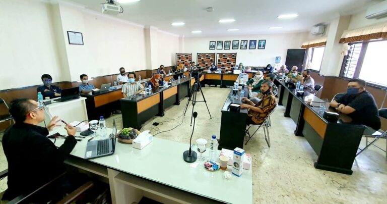 Update Keilmuan, Komunikasi FISIP Gelar Refreshing Metodologi