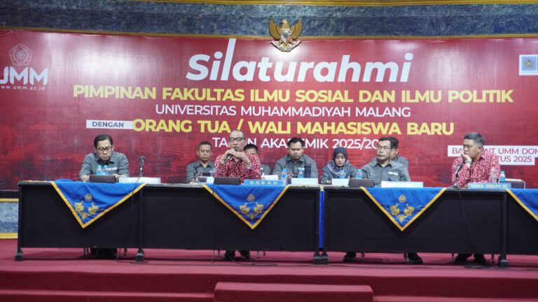 FISIP UMM Tegaskan Daya Saing Global pada Pertemuan Orang Tua Mahasiswa Baru